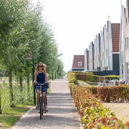 Restyled On The Markermeer Appartamento