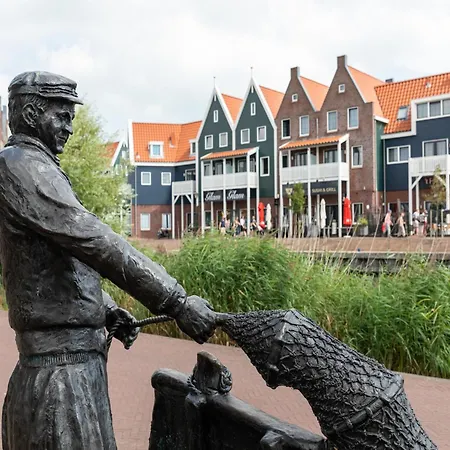 Restyled On The Markermeer Appartamento *