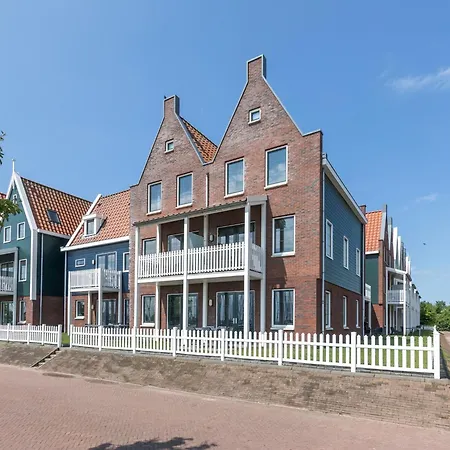 Restyled On The Markermeer Appartamento